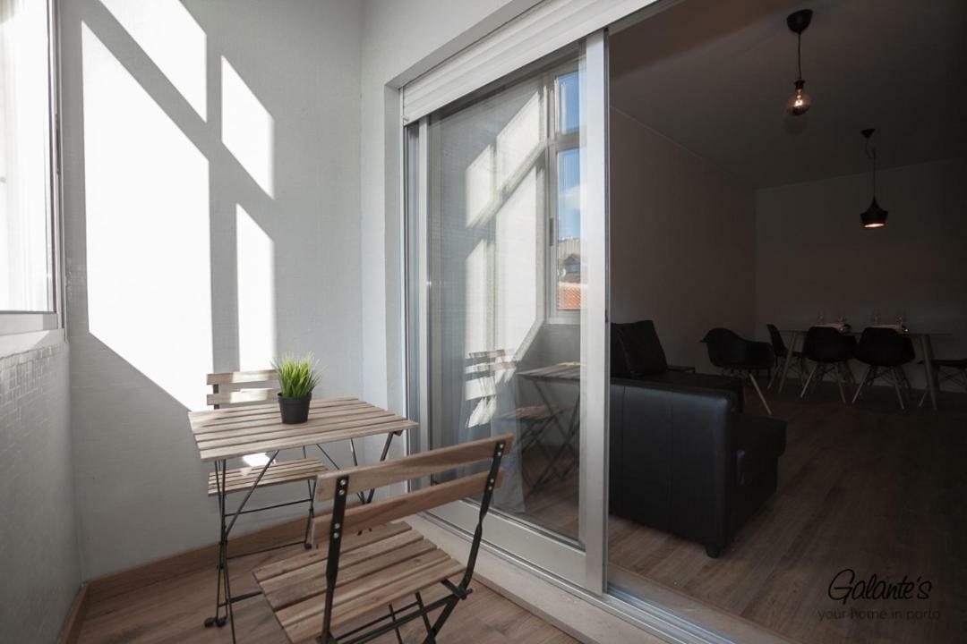 Downtown 3 Bedroom With Balcony - Quiet Street - Family Friendly - Groups Porto Exterior foto